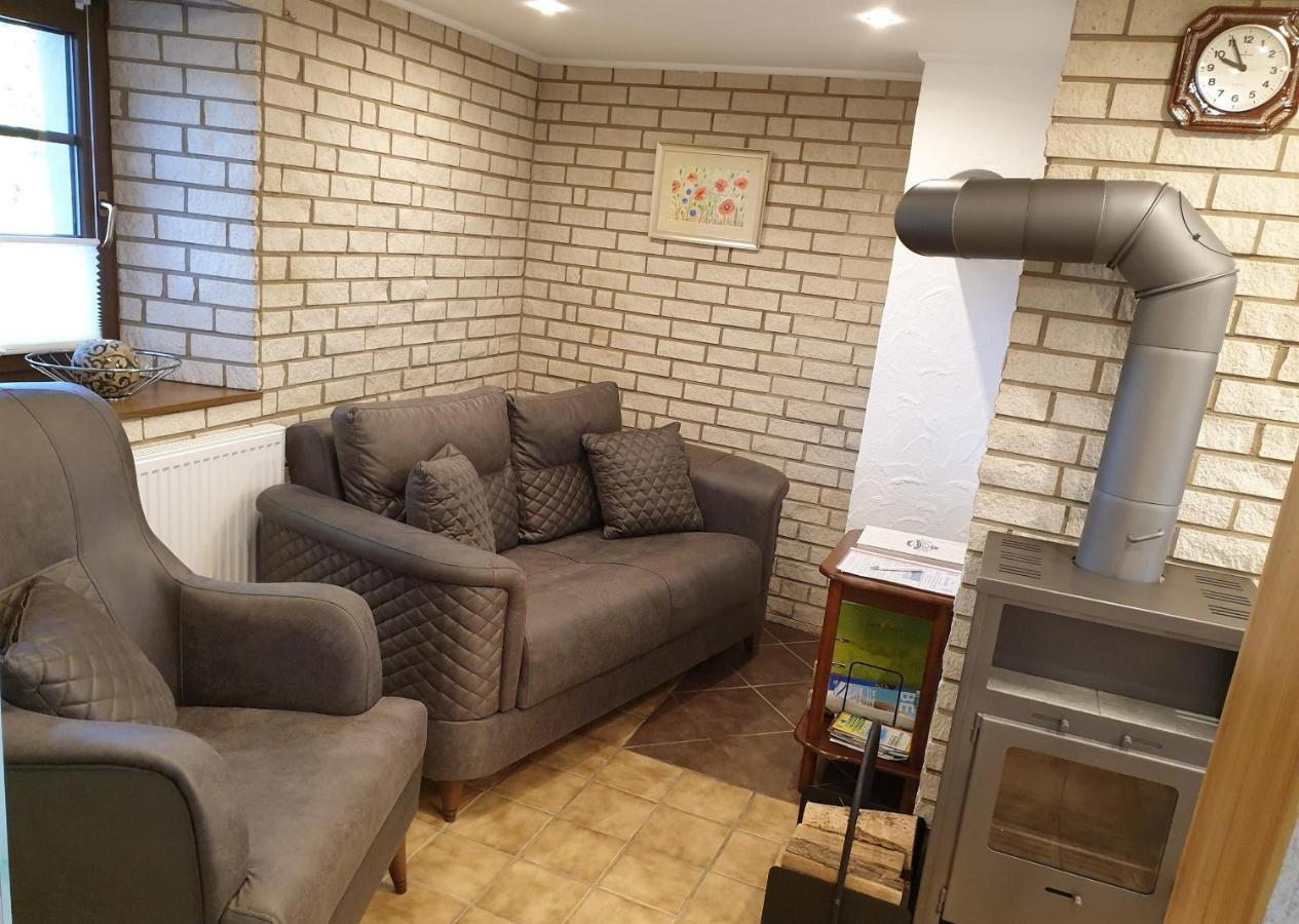 Ferienwohnung Huegelhaus Plütscheid Εξωτερικό φωτογραφία