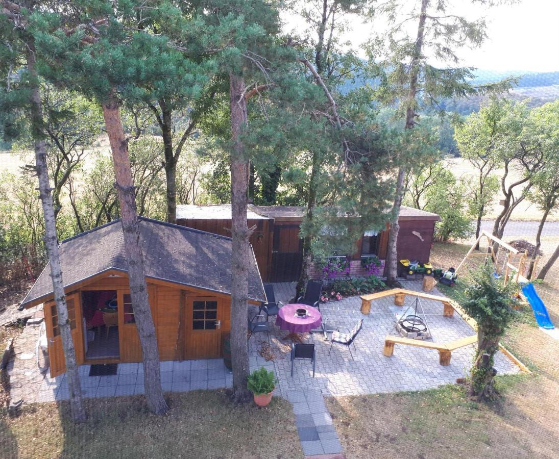 Ferienwohnung Huegelhaus Plütscheid Εξωτερικό φωτογραφία
